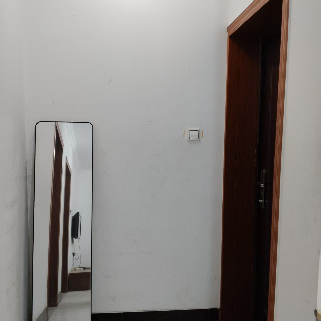 mmexport1748167351754.jpg