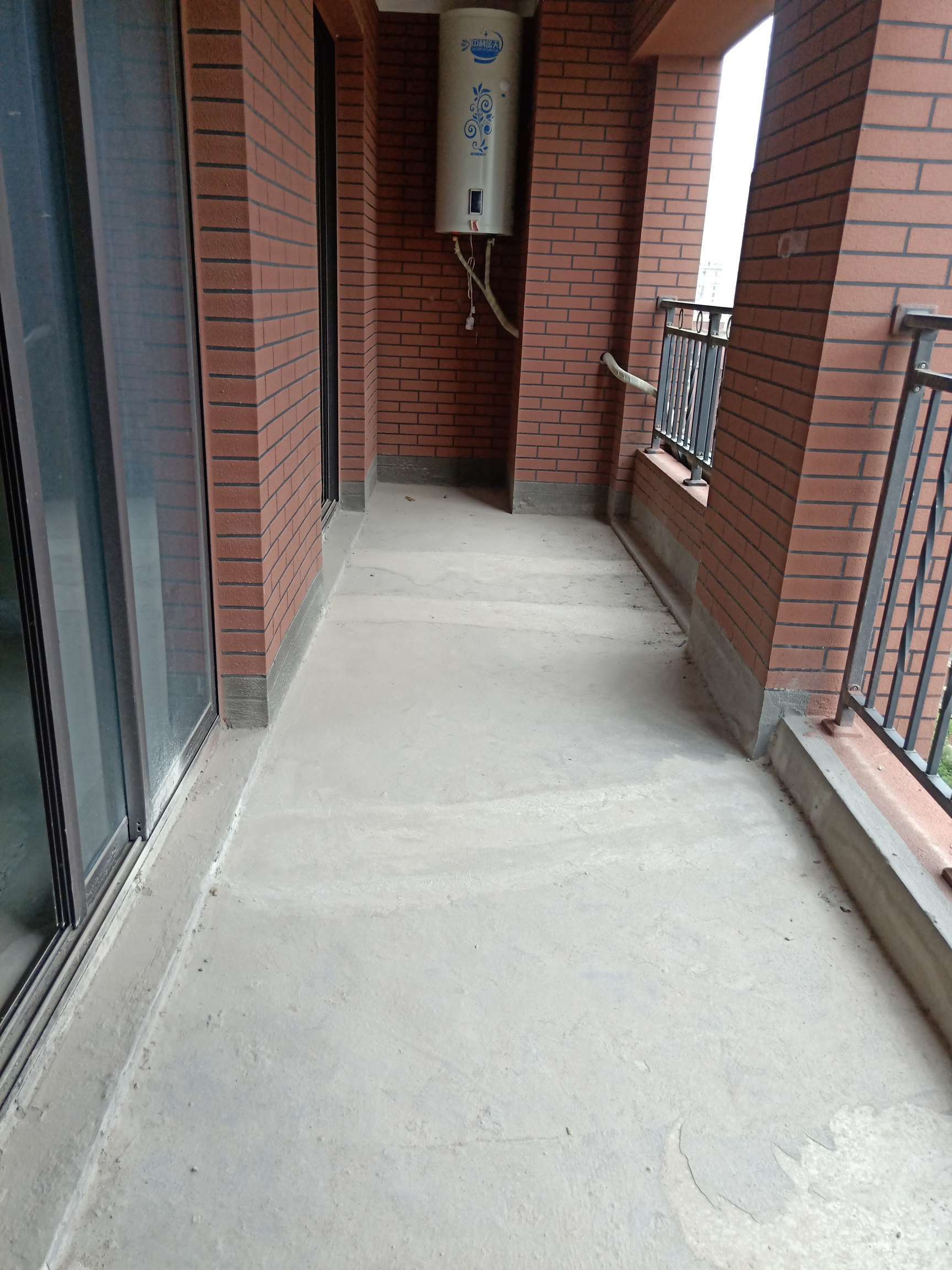 9CF8897D-0CCE-454F-9EA0-34906574D9C2.jpg