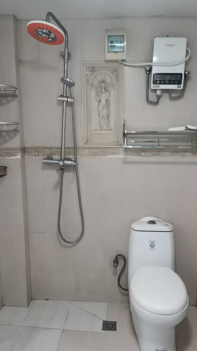 mmexport1753340819427.jpg