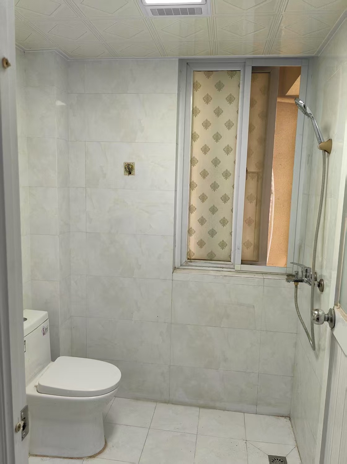 mmexport1754102616744.jpg