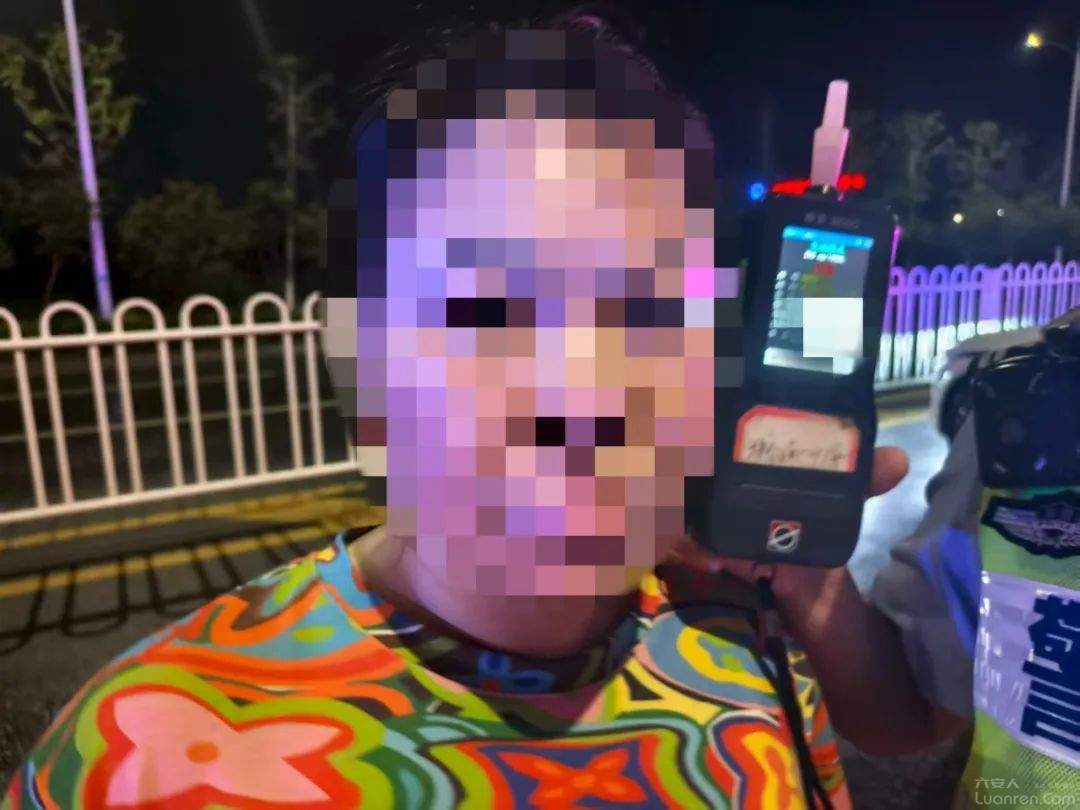 a6e922e5e03e87c6de4a3150aafe29ff.jpg