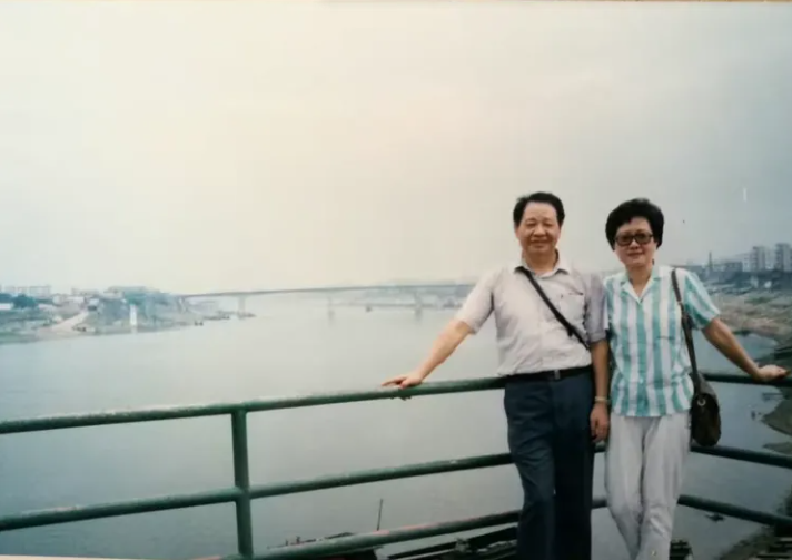 1992潭Ӱ.png