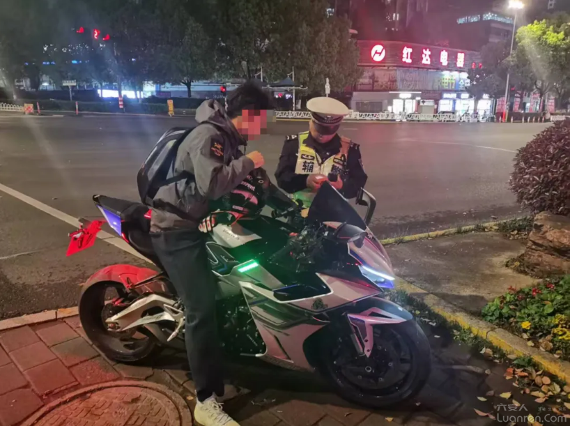QQ�������ͼ20260421083737.png