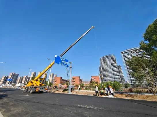 52d98f30654f80c4a66612f493bb53a7.jpg